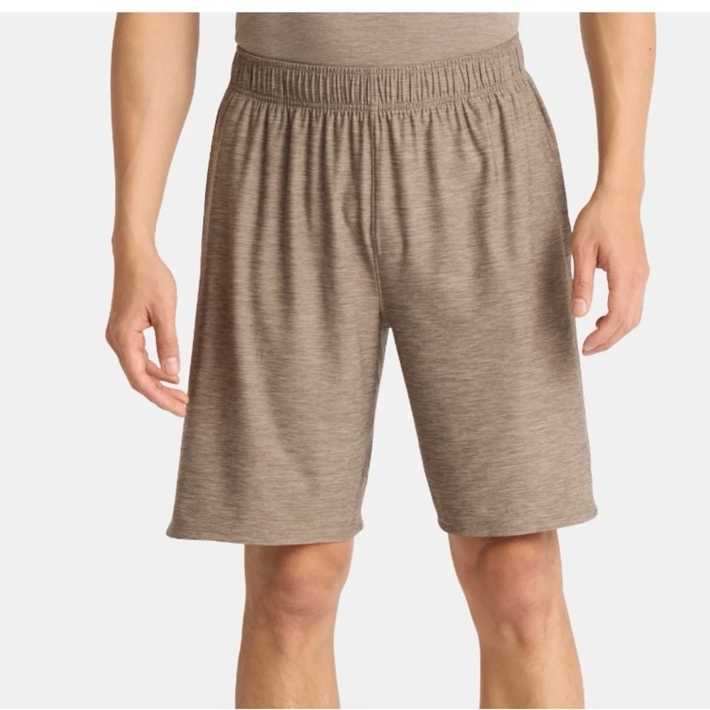 Men's Casual Elastic-Waist Shorts in Taupe